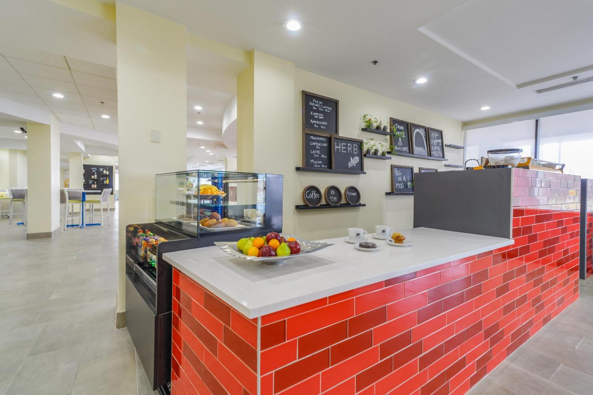 圣路易斯机场rl酒店 伍德森特瑞斯 外观 照片